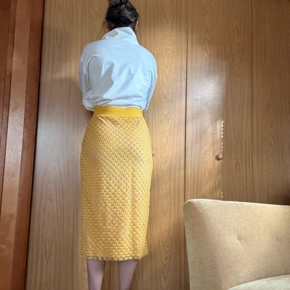 Gucci x Adidas mid skirt size small - Picture 9 of 10